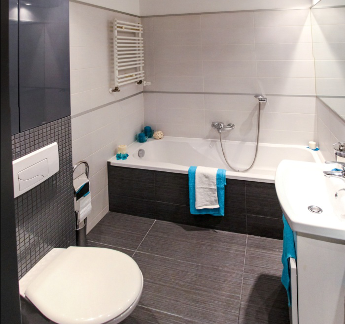 How to Remodel a Small Bathroom Space